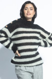 Pruhovaný sveter s gombíkmi z alpakovej vlny F1763